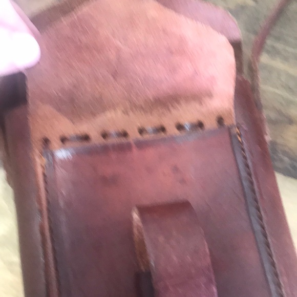Handmade leather crossbody purse - Picture 4 of 6